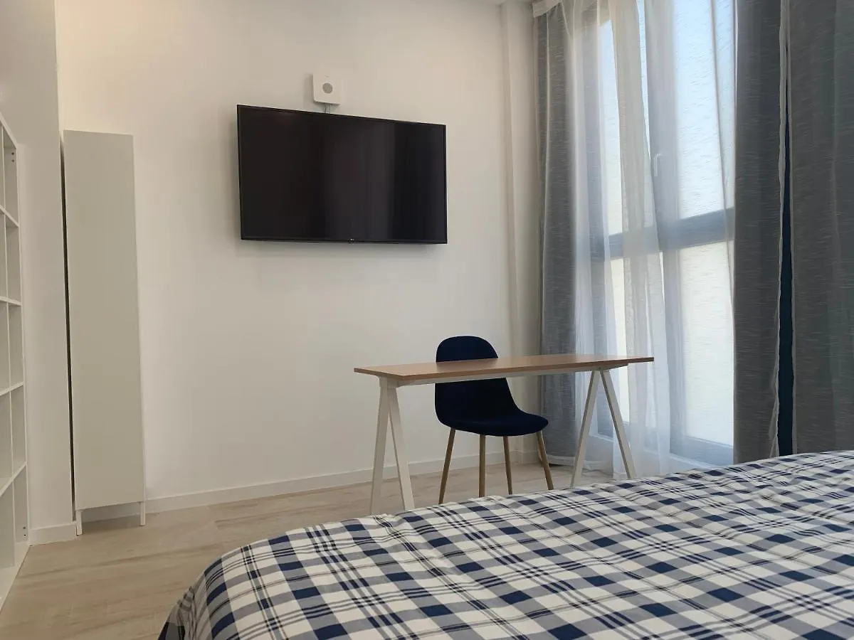 Monkeys Apartments Pages Del Corro Triana Seville Spain